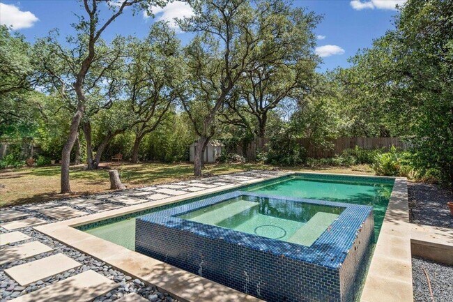 Photo - 3803 Greystone Dr