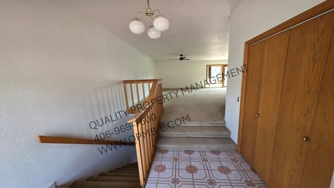 Photo - Spacious 4-bedroom, 3-bath home on West end Billings
