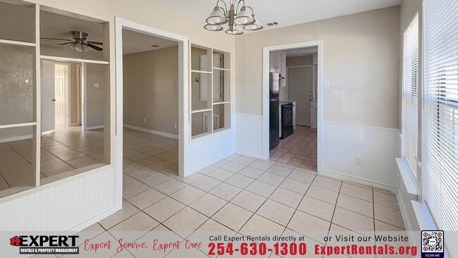 Photo - 907 Wells St