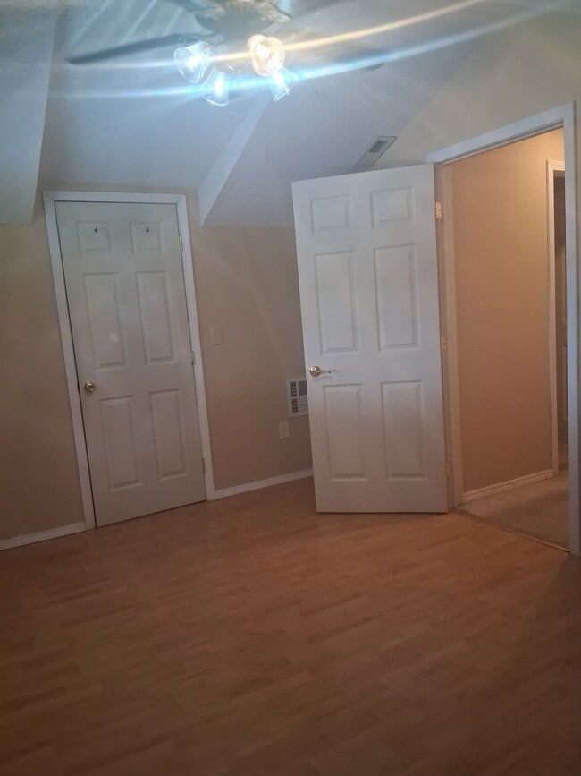 65400 E 250 Rd