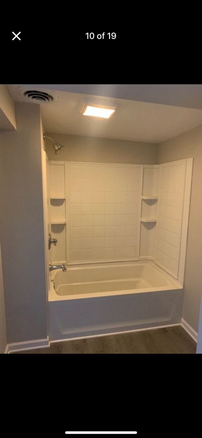 Photo - 639 E Middle St