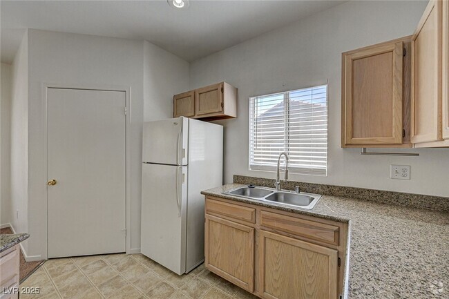 Building Photo - 9000 S Las Vegas Blvd Unit 2144 Rental
