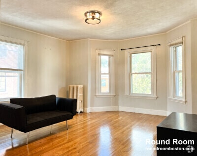 Building Photo - 14 Smythe St Unit 1 Rental