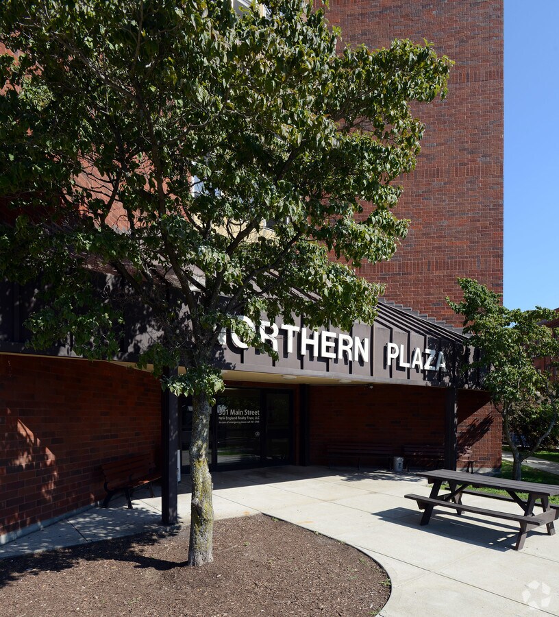 Photo - Northern Plaza Apartments