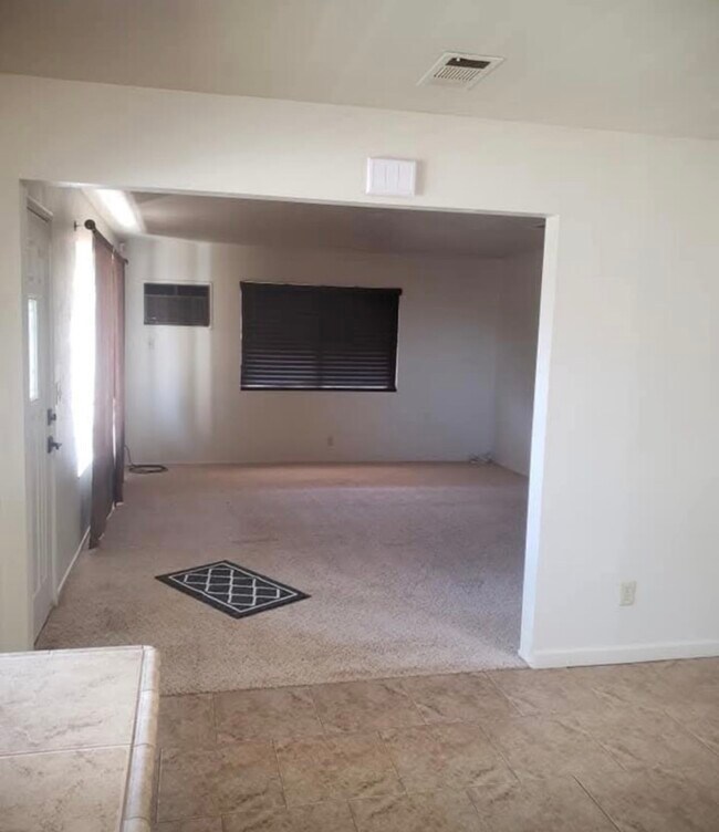12425 Riverside Rd