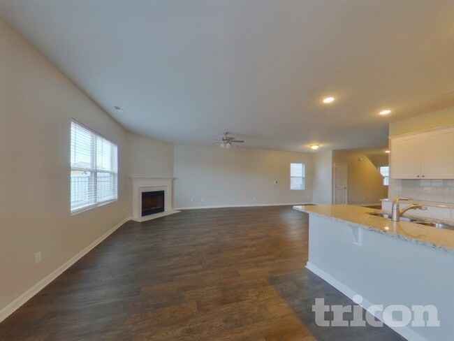 Photo - 3012 Bishop Ln