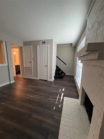 Photo - 206 Rolling Hills Pl