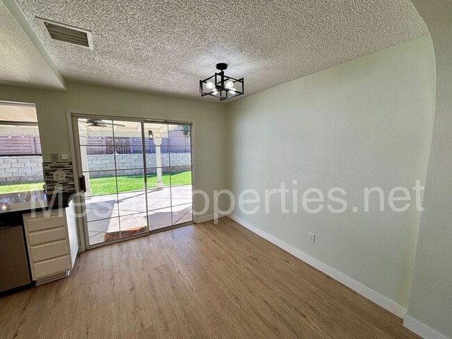 Photo - 1012 Alpine Ct