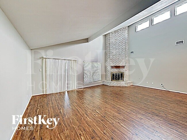 Photo - 1308 Wilson Dr