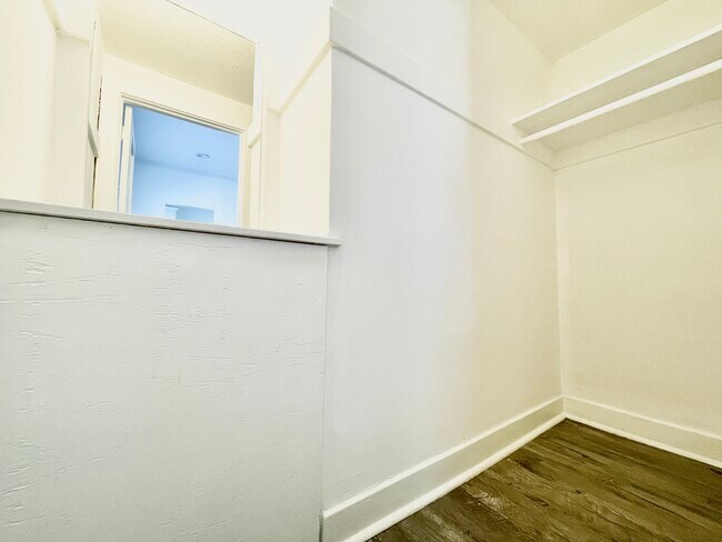 Photo - 979 S Oxford Ave Los Angeles, CA 90006 Unidad 106