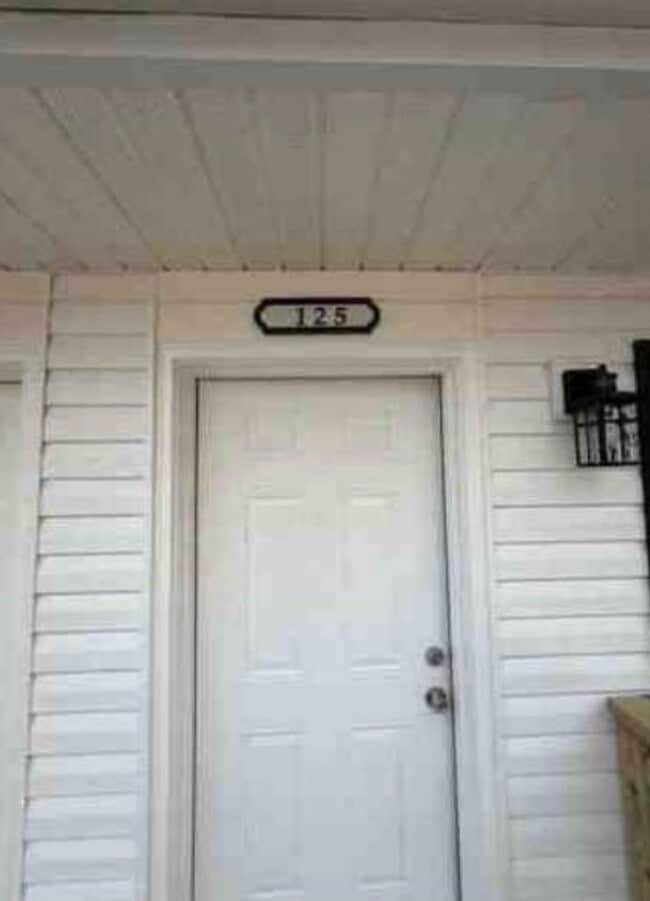 Building Photo - North Helen Unit 125