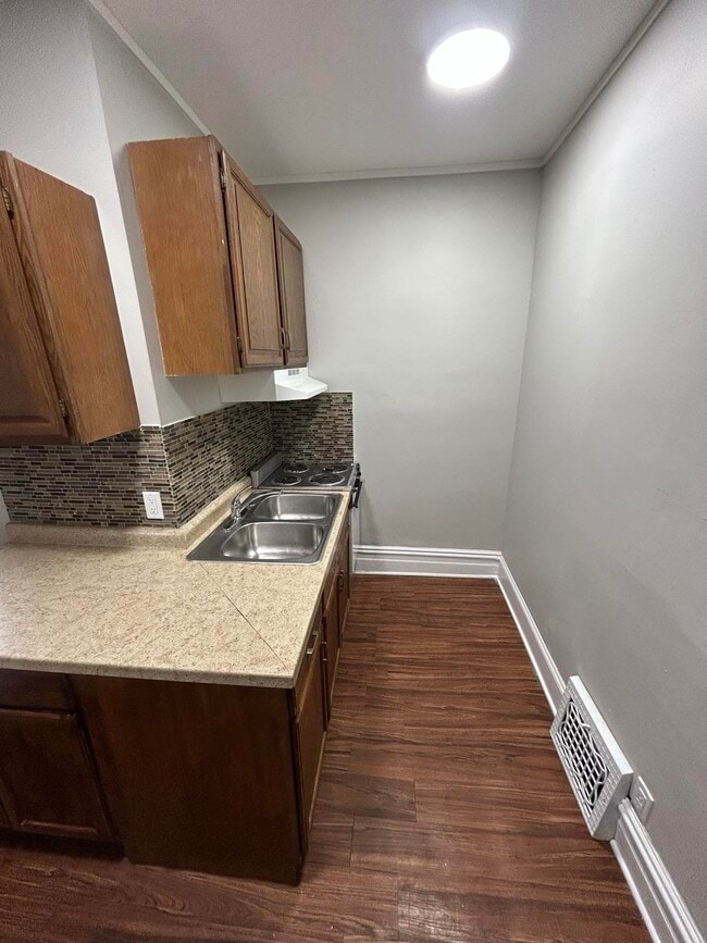 Photo - 77 W 23rd St Unit 1B