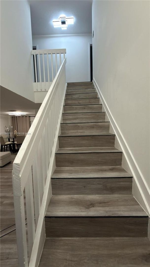 Photo - 1001 SW 98th Ave