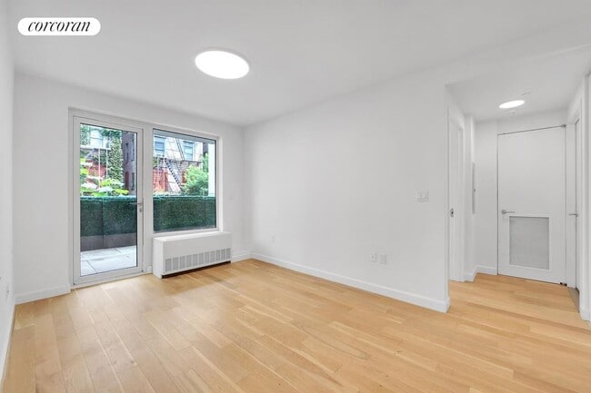 Photo - 111 E 115th St