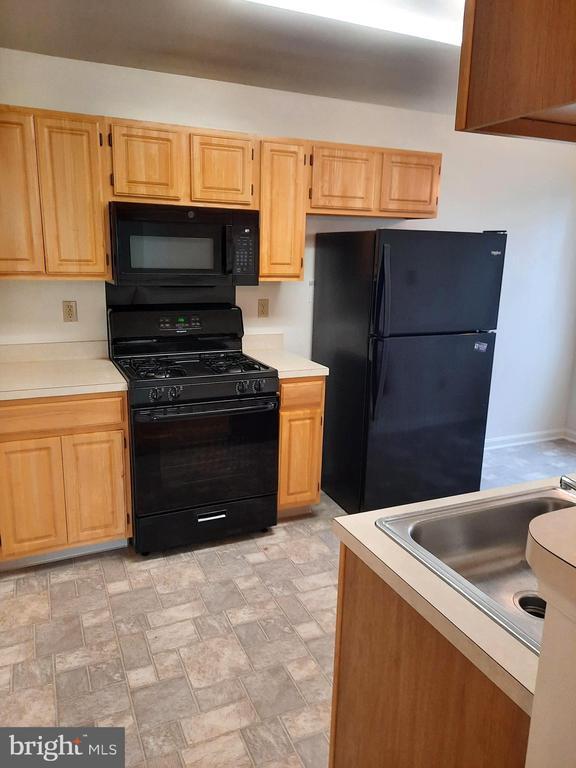 Photo - 117 Cardinal Ln