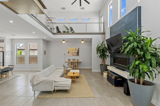 Photo - 15130 Reales Dr