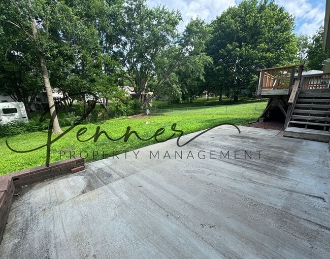 Photo - 1145 NE 9th St
