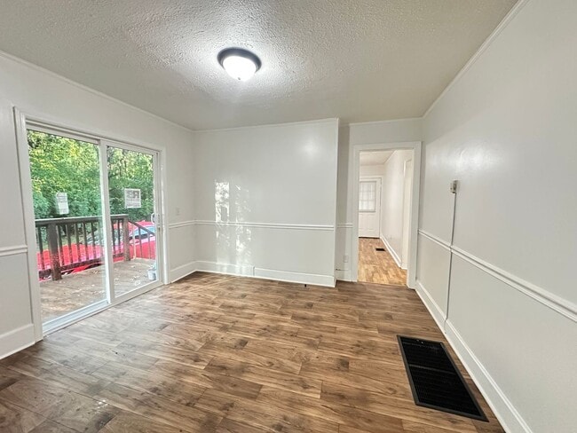 Photo - 74 Glass Ave