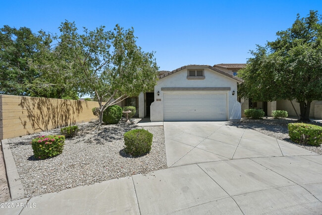 Building Photo - 7303 S 54th Dr Rental
