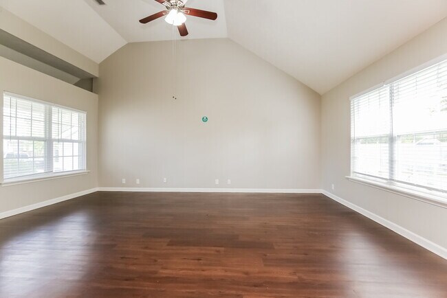 Photo - 8632 Lawson Dr