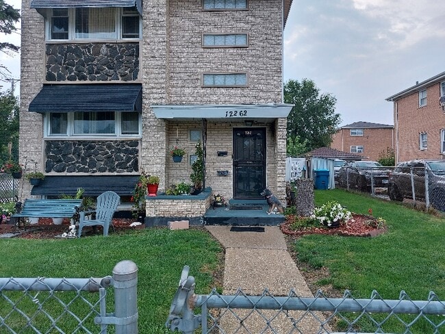 Photo - 12262 S McDaniels St Unit 12262s s McDaniels St Alsip IL 60803