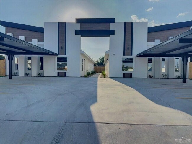 Photo - 34 N Emerald Ave Apartamento Unidad 3