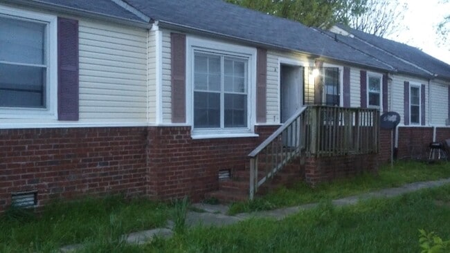 Photo - 1714 Nassau St