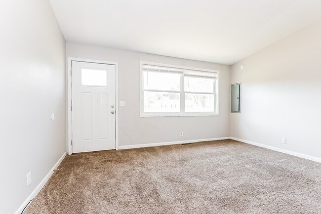 Photo - 6003 Lopez Ln