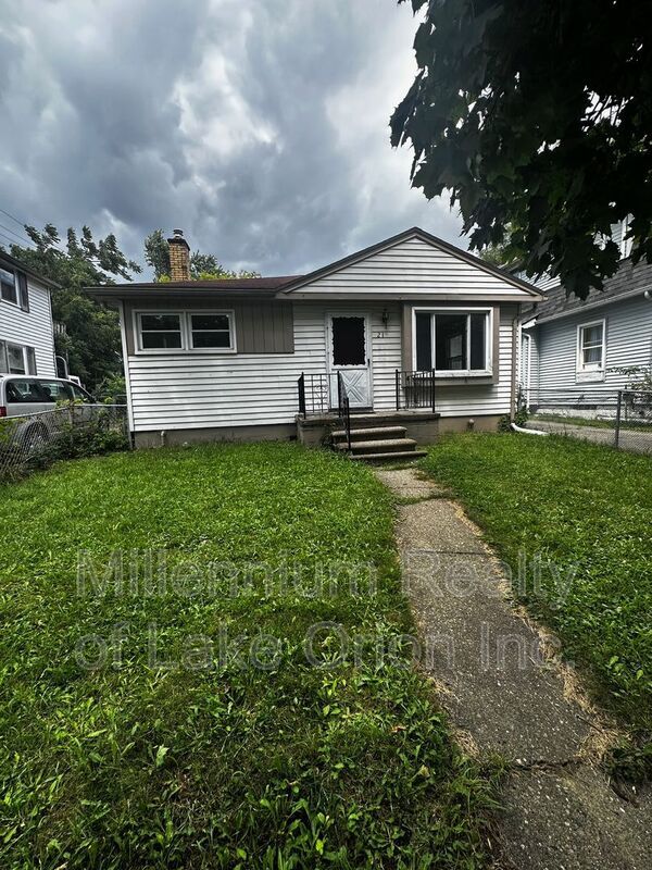 Photo - 21 E Fairmount Ave Casa