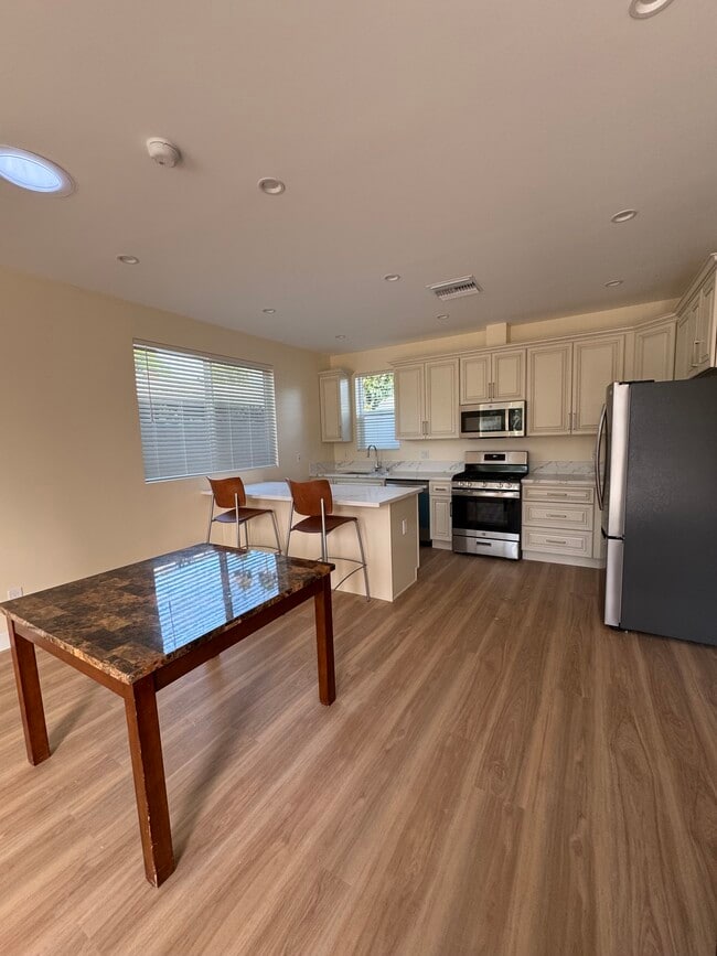 Living room - 19801 Gilmore St Unit 19803
