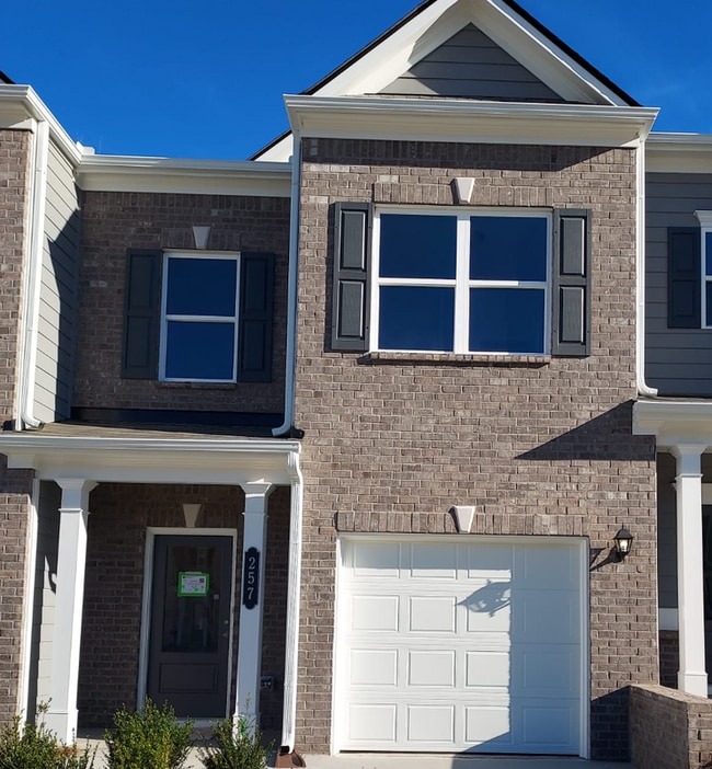 Photo - 257 Dupont Dr Townhome