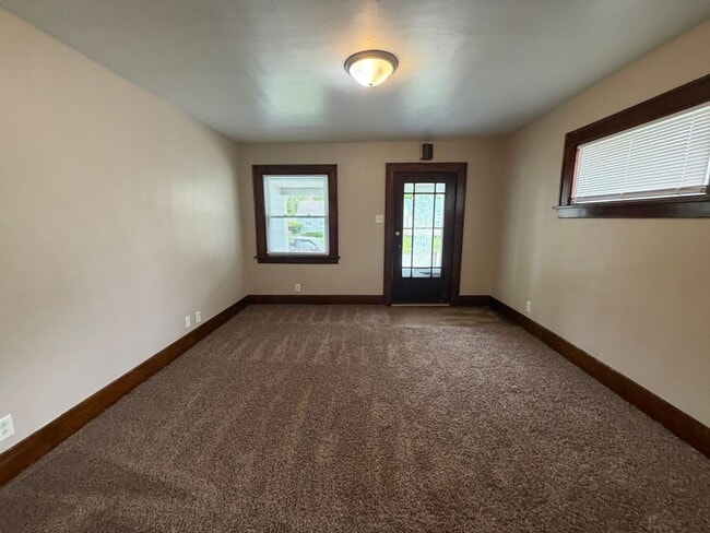 Photo - 4522 Spatz Ave