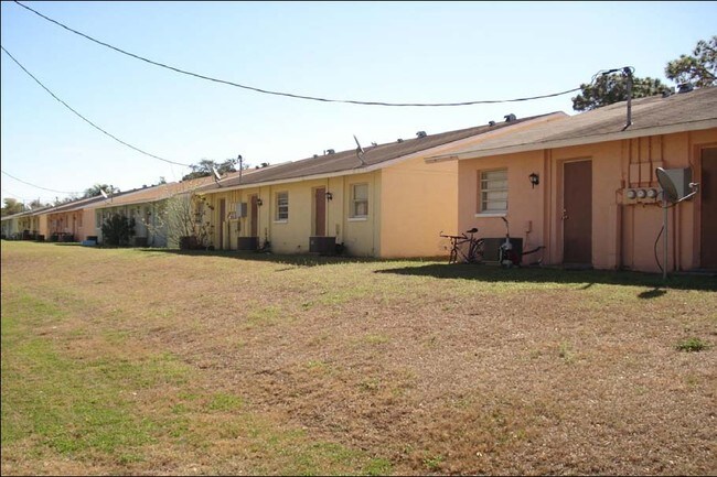 Palm Gardens - Palm Gardens