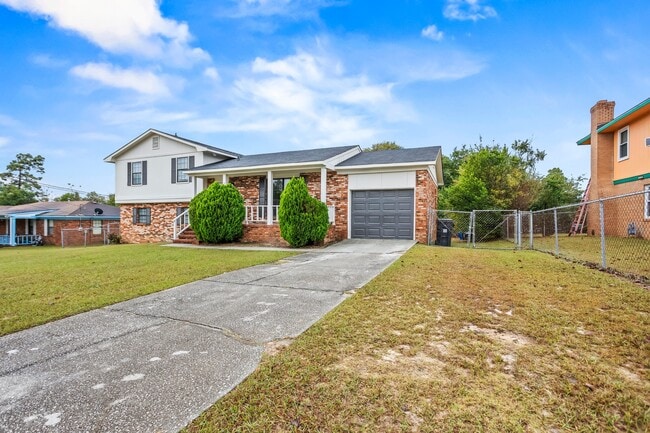 Photo - 3709 Kingsgate Dr