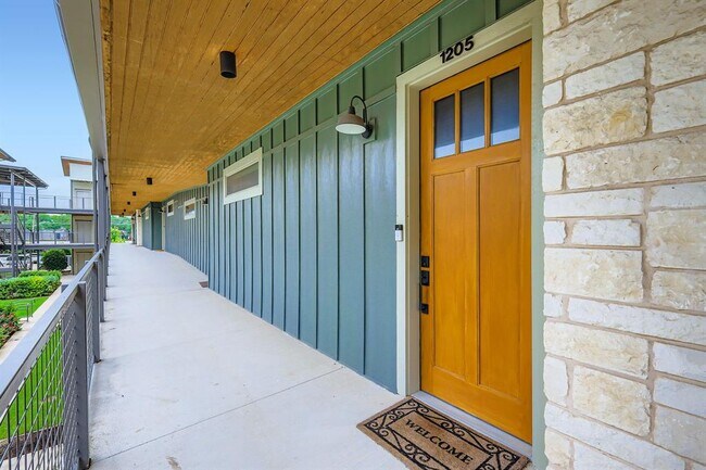 4704 Sunset Trail Unit 1205