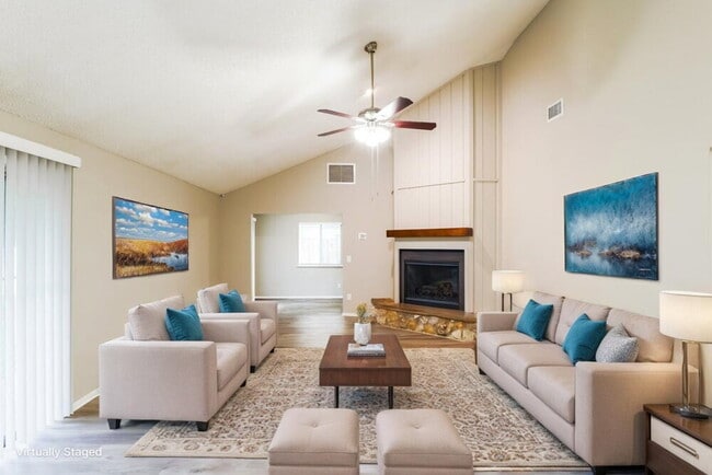 Photo - 1304 Sterling Oaks Dr