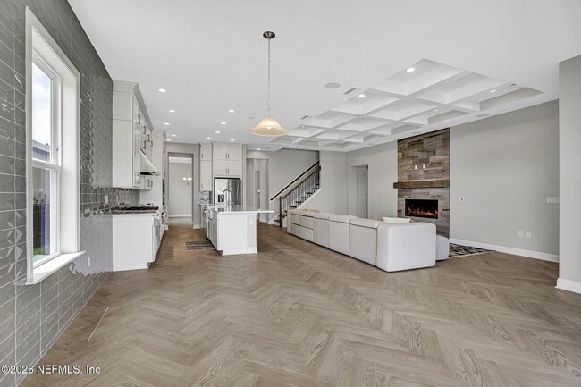 11476 Madelynn Dr
