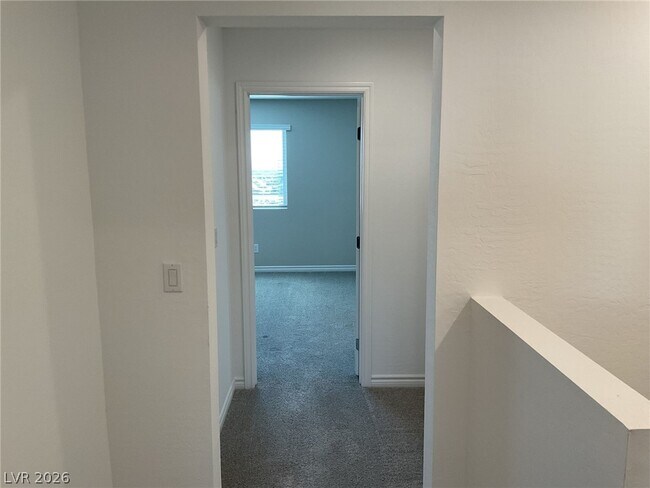 Photo - 6184 Rathbone St