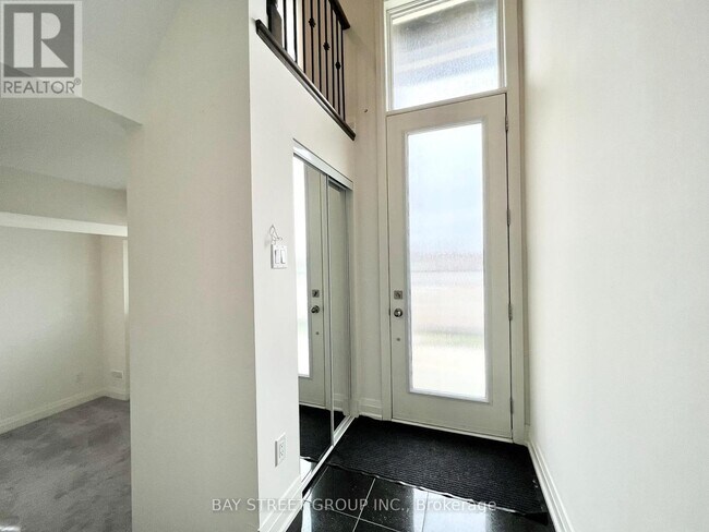 Photo - 36 Teasel Way
