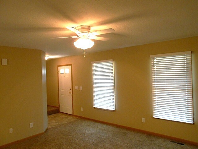 Photo - 406 Green Apple Pl