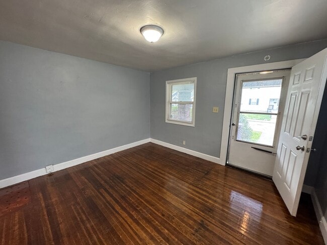 Photo - 738 N Bosart Ave Unit 738 N Bosart Ave