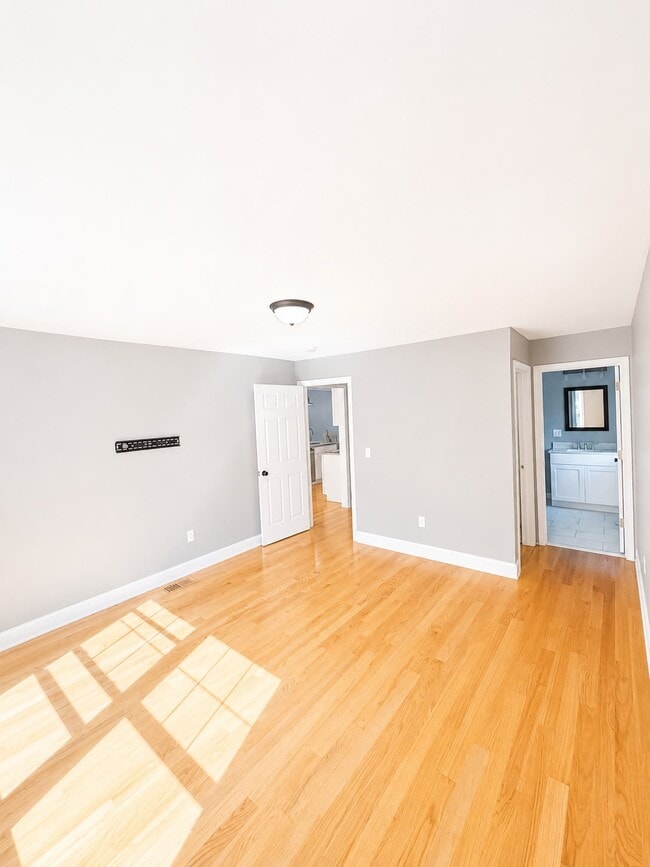 Photo - 59 Midland Rd