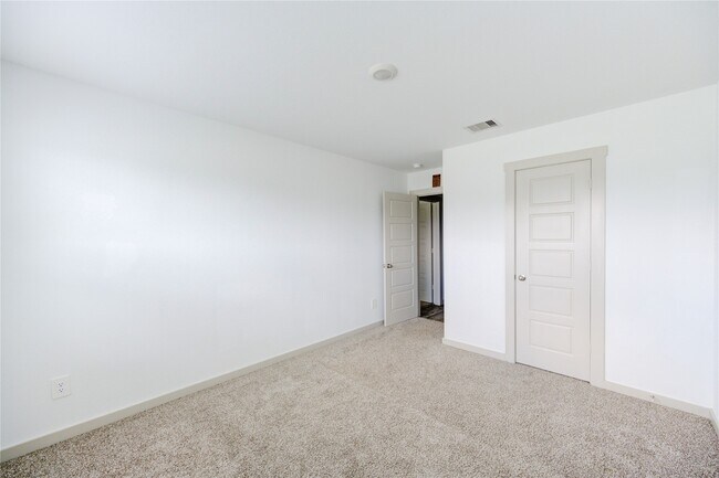 Photo - 1826 Sandy Trail Ln