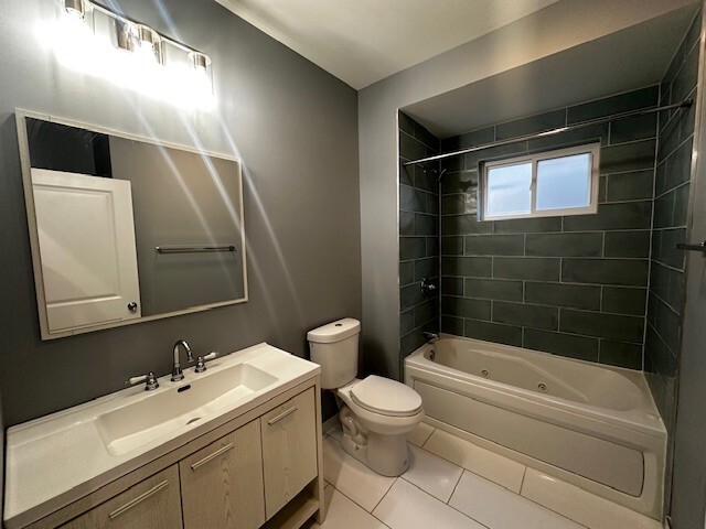 Photo - 147 N Menard Ave Unit #1