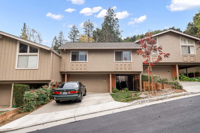 Photo - 22954 Longdown Rd Townhome