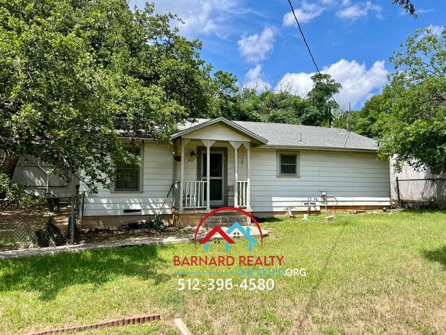 1007 N LBJ Dr