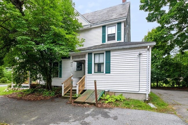 Photo - 22 Linden St Unit B