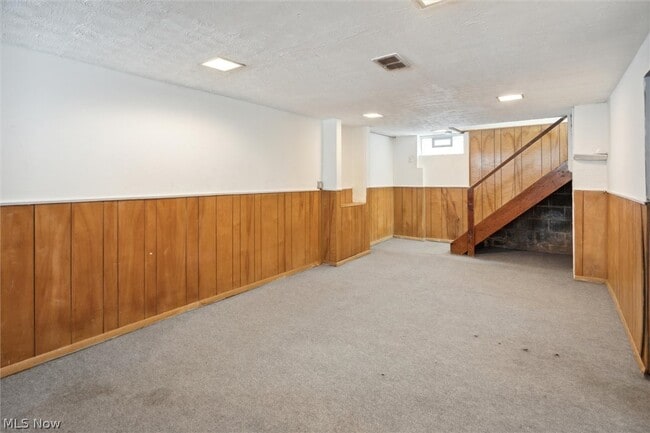 Photo - 9504 S Highland Ave