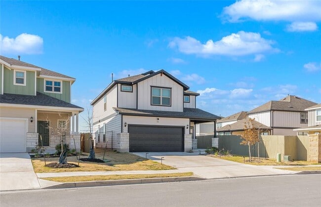 Photo - 308 Singing Dove Wy