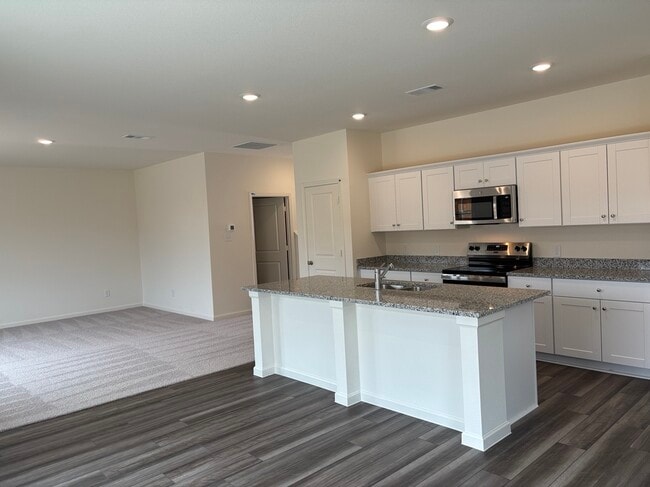 Photo - 1876 Purtis Crk Dr